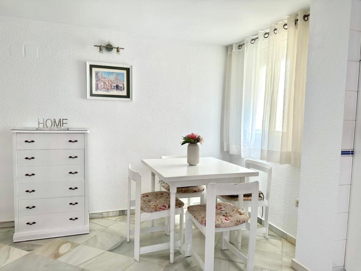 Premium Apartment With Terrace In The City Center Seville Exterior photo
